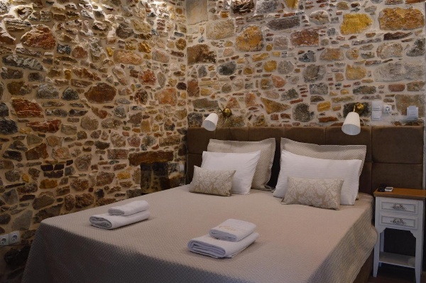 Castro Rooms Chios image 1