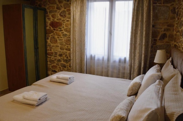 Castro Rooms Chios image 18